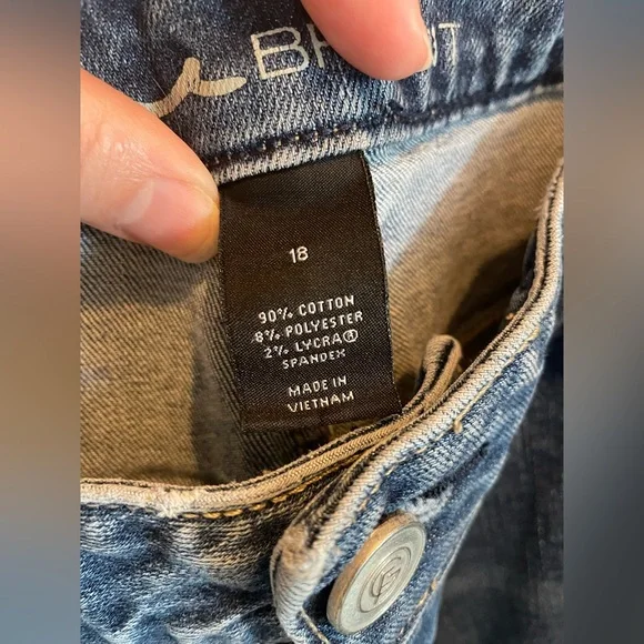 Womens Lane Bryant Size 18 Genius Fit Jeand Slim Boot Cut. - Picture 6 of 6